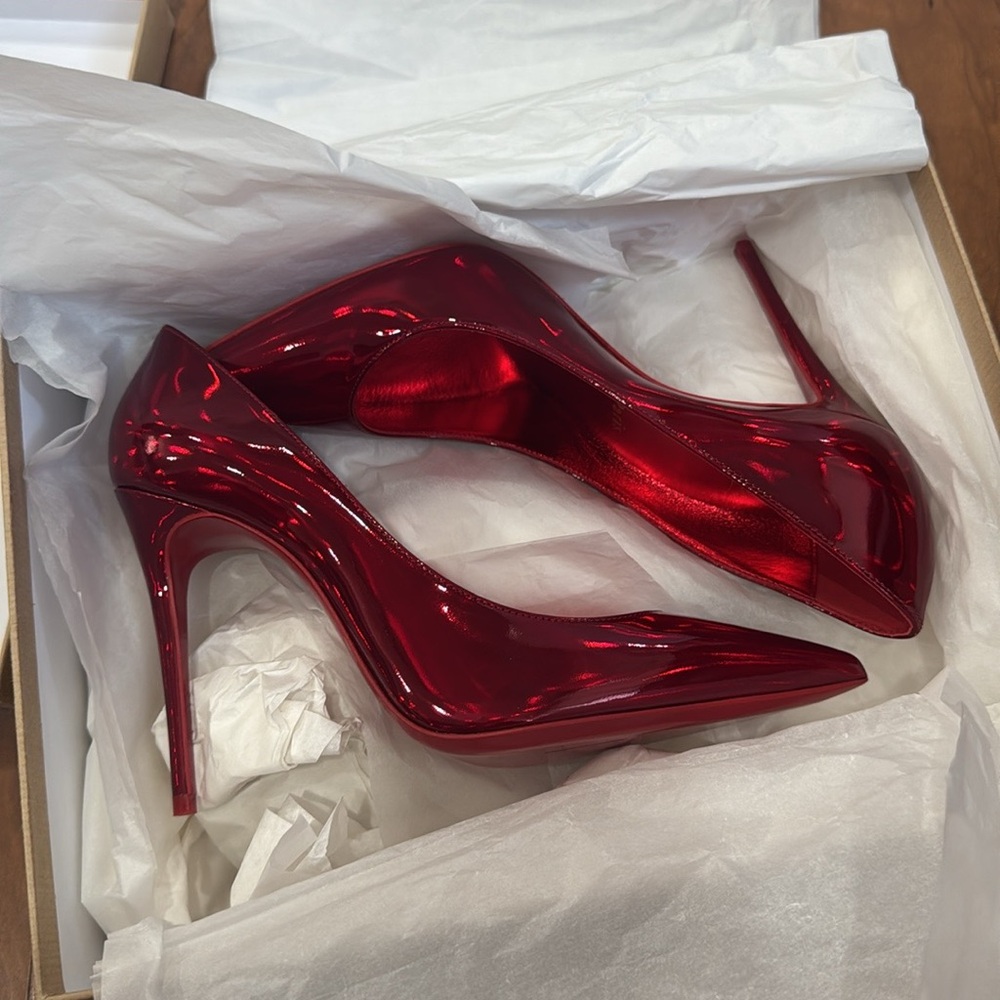 Christian Louboutin Limited Edition Psychic So Kate Heels